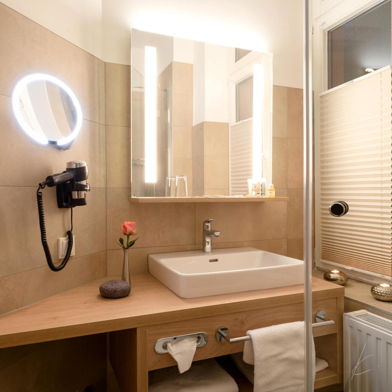 Romantik Hotel Villa Sayn Бендорф Экстерьер фото